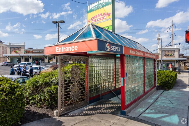 SEPTA connects Hartranft to the rest of Philadelphia effotlessly.