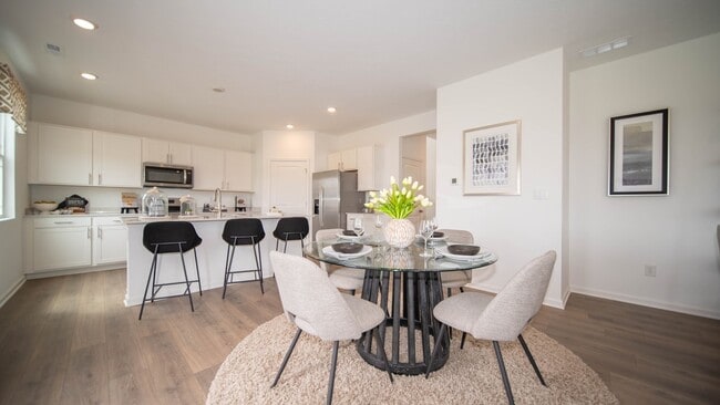 233 Holly Ln, Greenfield, IN 46140 - photo 7