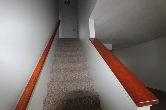 Candlelight Apartments & Condos, Mount Orab, OH 45154 - photo 5