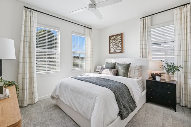 Hamlet Huntersville - Homes & Townhomes for Rent, Huntersville, NC 28078 - photo 7