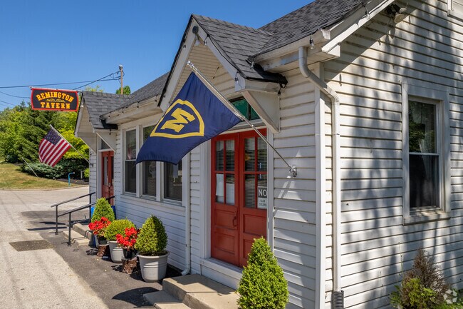 Remington Tavern in Remington-Lake Isabella.