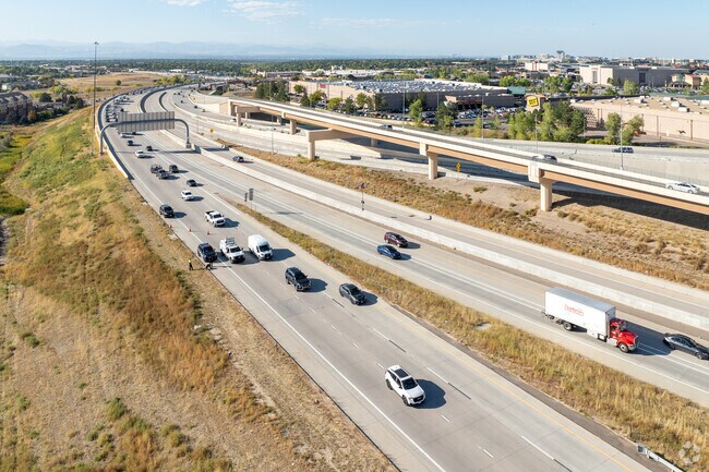 Bradbury Ranch residents can hop onto I-25 for a quick trip to DTC or Downtown Denver.