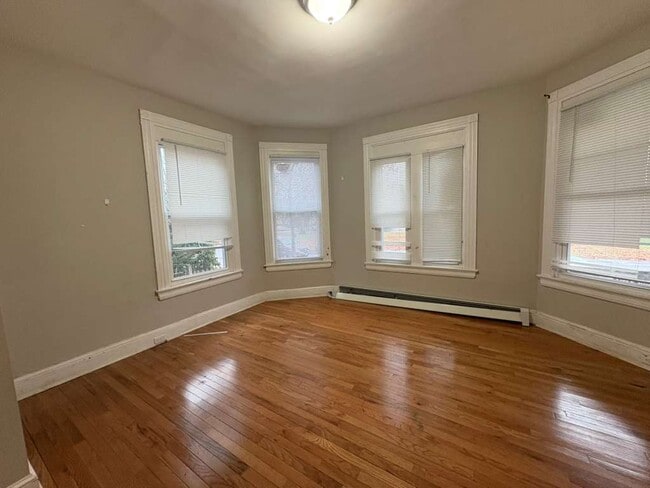 457 Edgewood Ave unit 1, New Haven, CT 06511 - photo 4