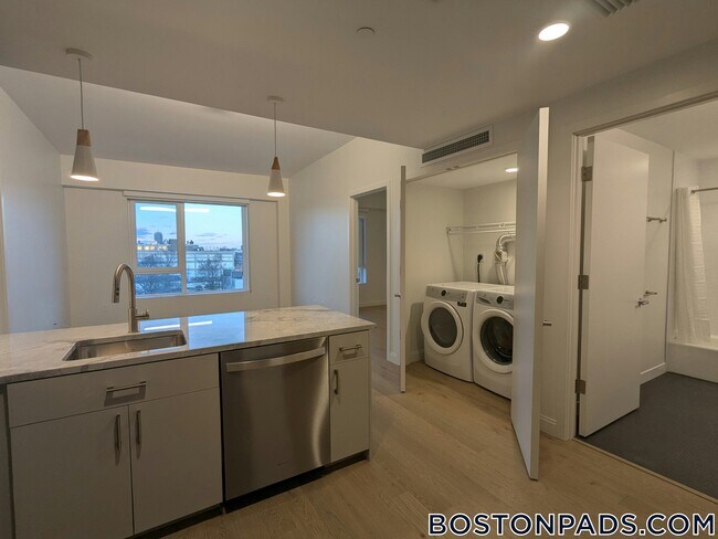 55 Brighton Ave unit 206, Allston, MA 02134 - photo 6