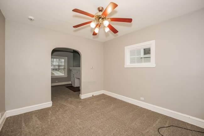 3638 Ludgate Rd, Cleveland, OH 44120 - photo 5