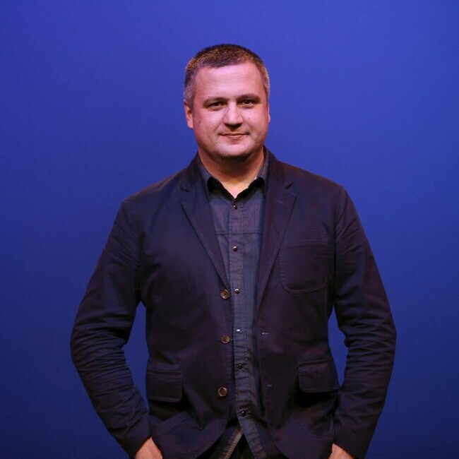 Agent Photo