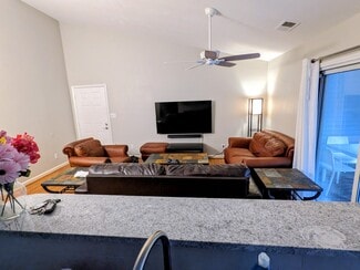 402 Berryfield Ln, Blacksburg, VA 24060