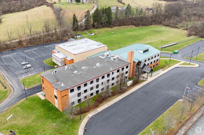 State test scores show 43% of Albert Gallatin North Middle School are proficient in reading.