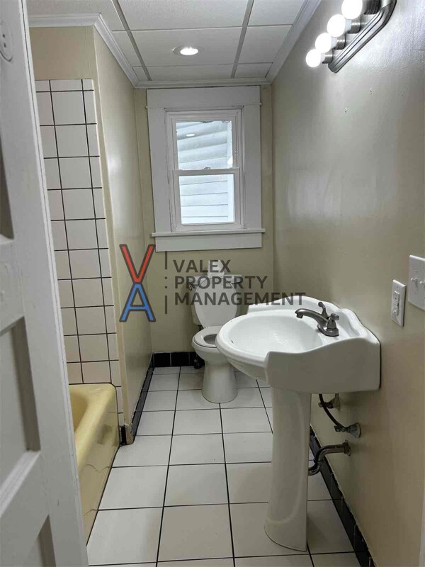 2649 Olyphant Ave unit 2, Scranton, PA 18509 - photo 3