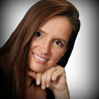 Rebecca Holcombe