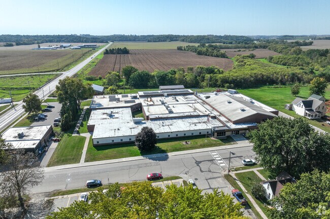 Plainview-Elgin-Millville Junior High School