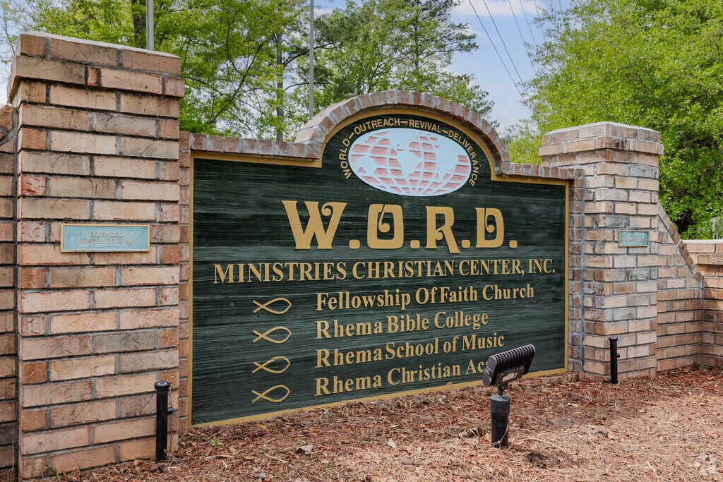 Welcome to Rhema Christian and Military Academy in Summerville, SC.