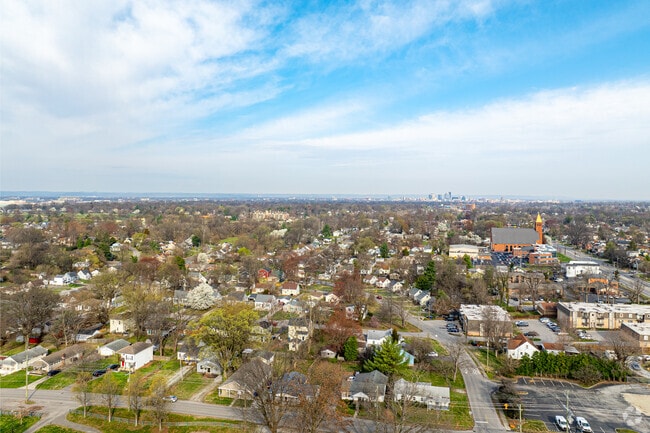 Downtown Louisville is easy to access from Poplar Level.