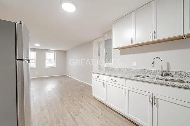 3416 Gasconade St, Saint Louis, MO 63118 - photo 5