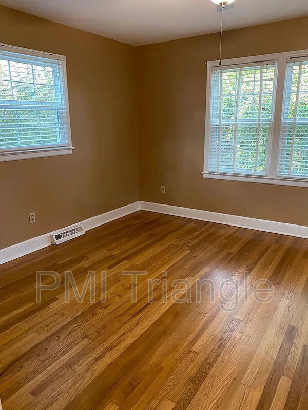 127 Nelson St, Durham, NC 27707 - photo 6
