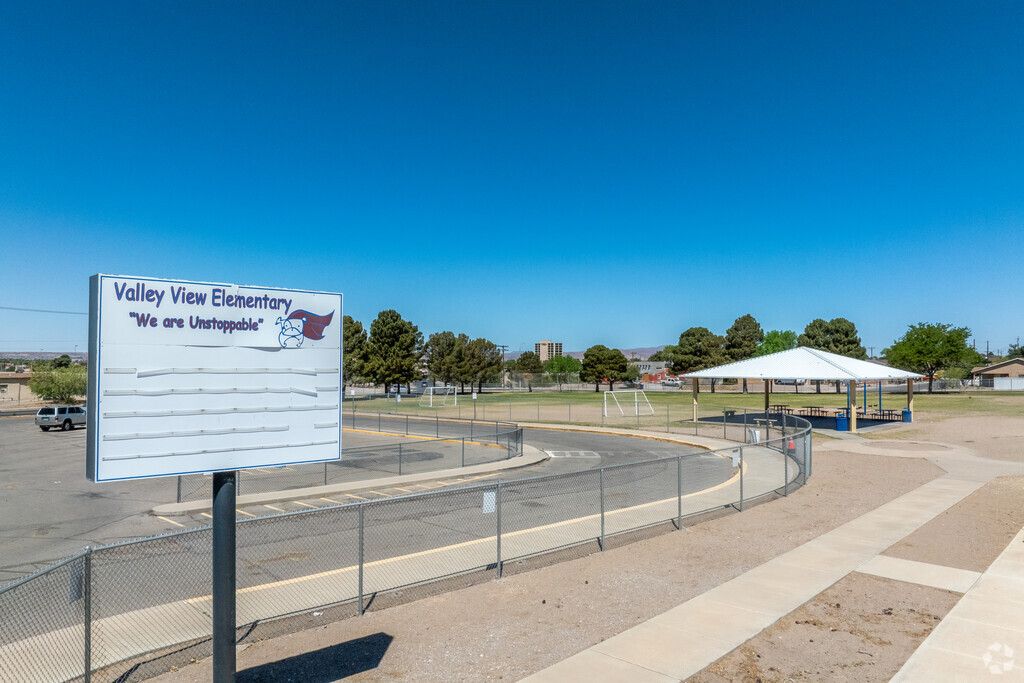 Valley View Elementary School nurtures a love of learning in every student.