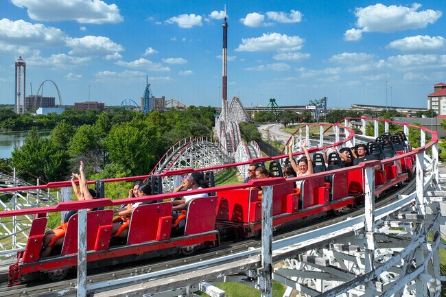 Six Flags Over Texas is an easy day trip for Dalworthington Gardens residents.