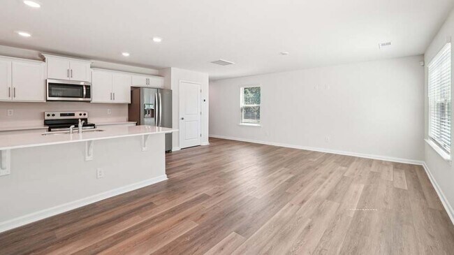 2901 Penninger Cir, Charlotte, NC 28262 - photo 7