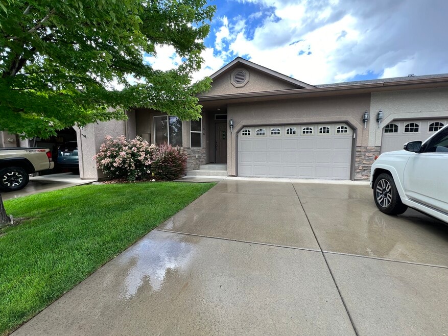 1616 Treehaven Ct, Grand Junction, CO 81506 - photo 1