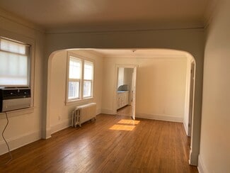 1887 Randolph Ave Unit Upper, Saint Paul, MN 55105