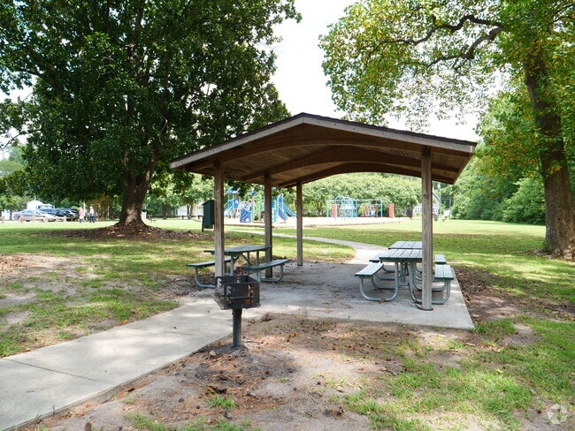 Grill out and enjoy the shaded area at Indian River Park.