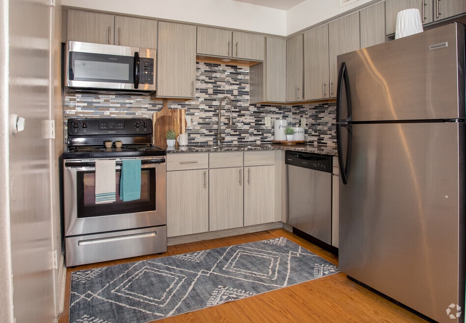 Vertex, Tallahassee, FL 32304 - photo 1