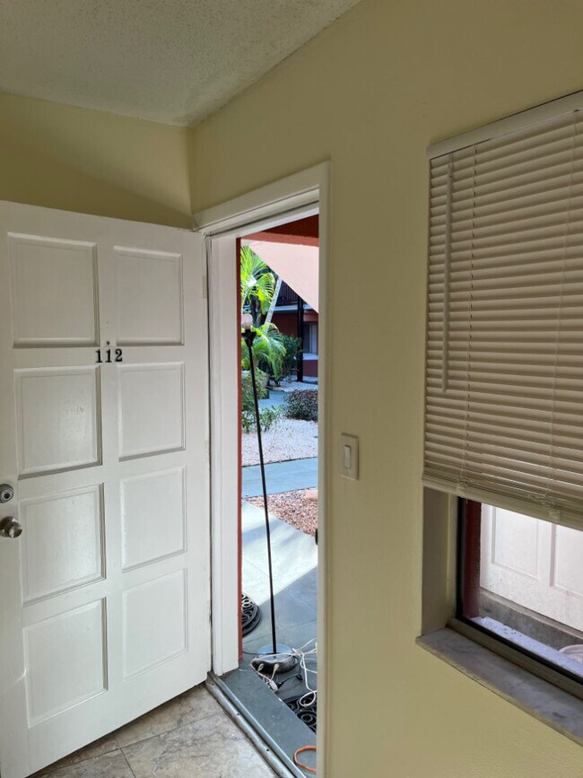 Baywalk Apartments, Saint Petersburg, FL 33701 - photo 7