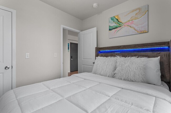 1800 W Bethune St unit ID1228665P, Detroit, MI 48206 - photo 3