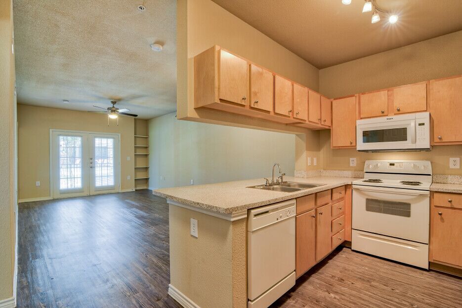 Lake Forest 19780 Atascocita Shores Dr, Humble, TX