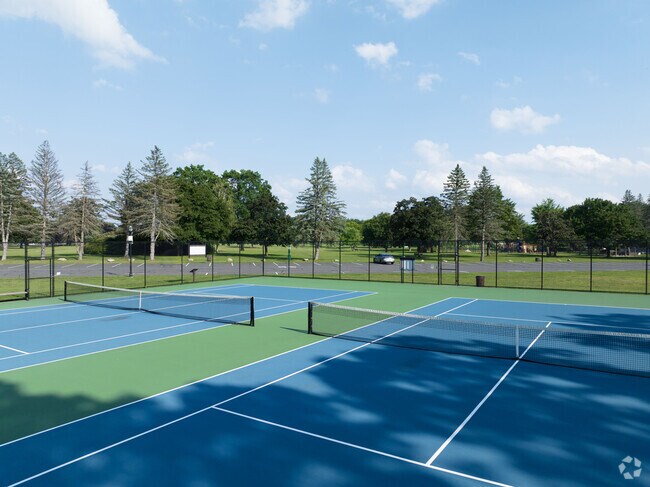 Tennis and other multi-use sports courts are available for use at Stanley Park.