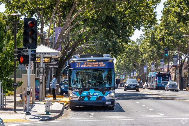 The Farrelly Pond District neighborhood has multiple bus stops,  located around its borders.