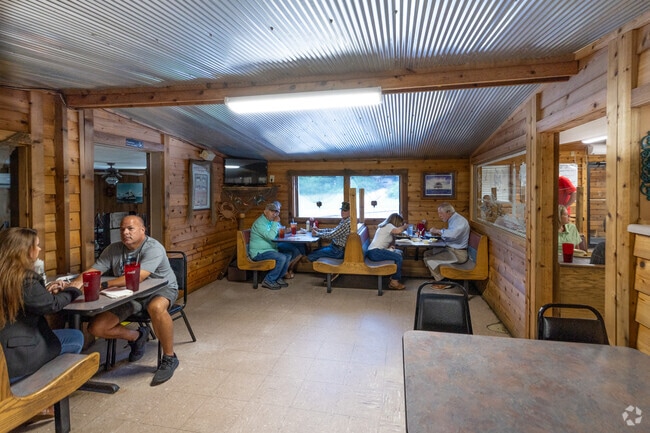 The Lighthouse is a long-standing seafood restaurant and a Bayou La Batre favorite.