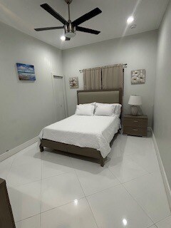 407 SW 2nd Ave, Boynton Beach, FL 33435
