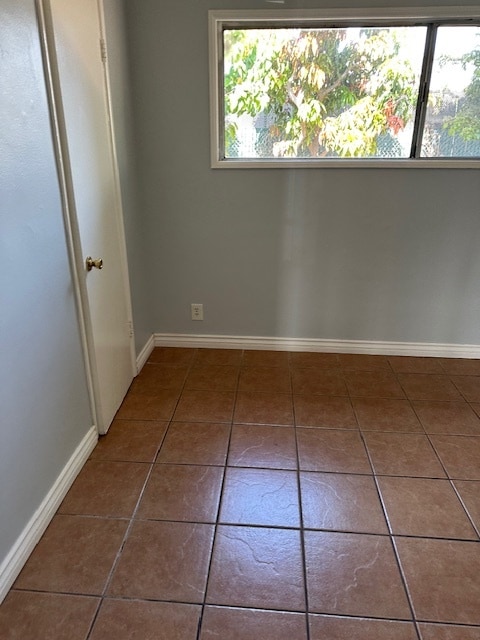 605 E Avon Place unit B, Anaheim, CA 92805 - photo 6