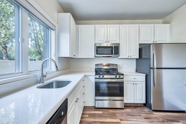 Stainless steel appliances and gas stoves in our Cove homes