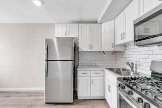 1805 W 80th St, Los Angeles, CA 90047