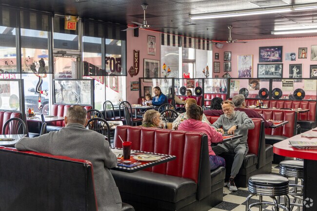 Omelet House 50s Diner is a family-owned choice for comfort food in a 50s-style setting.