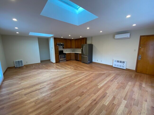 1205 N Harlem Ave unit 1, Oak Park, IL 60302 - photo 3