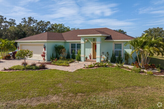 Brightly colored homes can be found throughout the neighborhood.