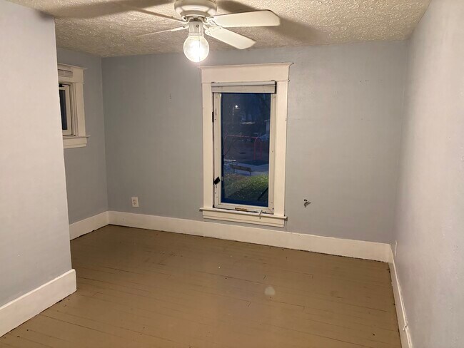 151 Garden St unit 151 Garden B, Lansing, MI 48910 - photo 6