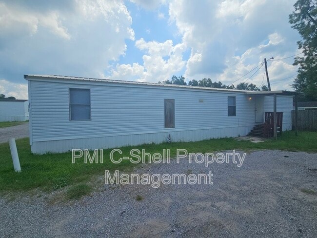 3903 Bowens Ct, Pace, FL 32571 - photo 2