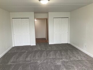 3602 16th St Unit 3, Zion, IL 60099