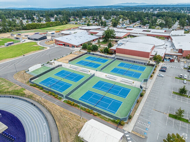 Oak Harbor High School