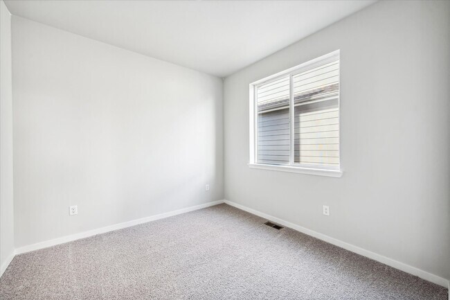 4388 Trader St, Timnath, CO 80547 - photo 7