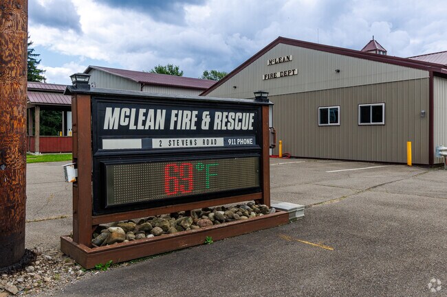 McLean Fire Station hosts community breakfasts, BBQs, and summer events.