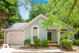 7839 Ambleside Dr, Charlotte, NC 28216