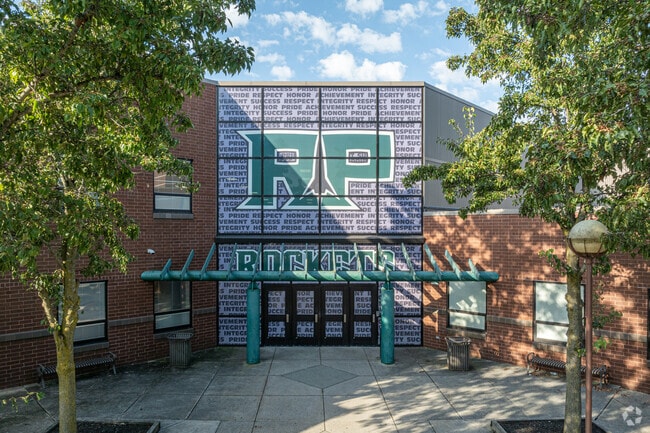 Reeths-Puffer High School in Muskegon, earns a B overall Niche Score.