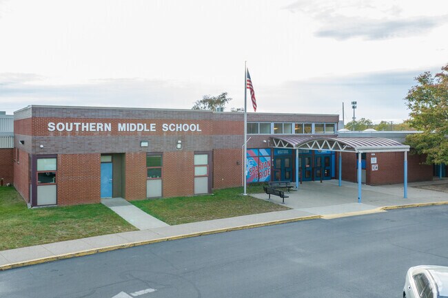 Southern Middle in Stoneybrook-Brigadoon is a great choice for students.