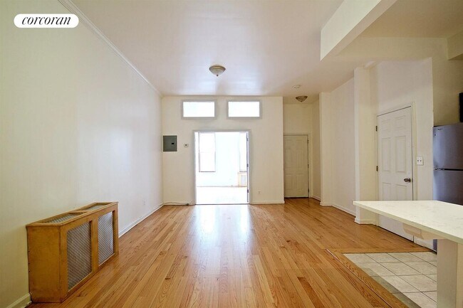 784 Halsey St, Brooklyn, NY 11233 - photo 5