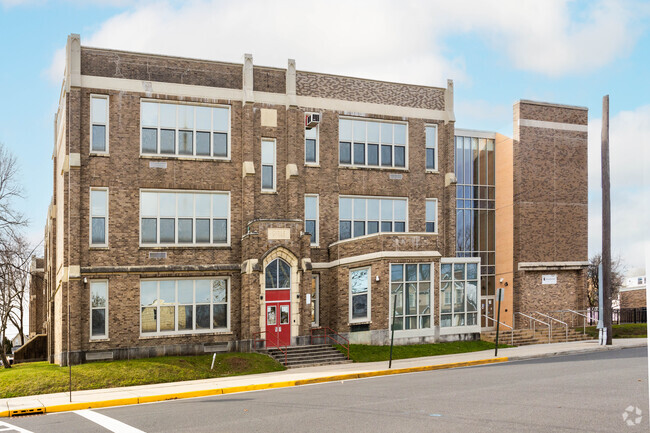 School No. 8 test scores fall below the New Jersey State average.